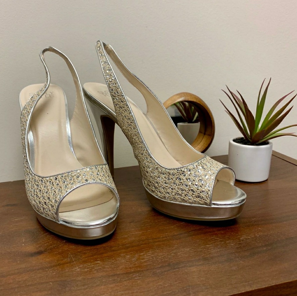 Bridal shoes
